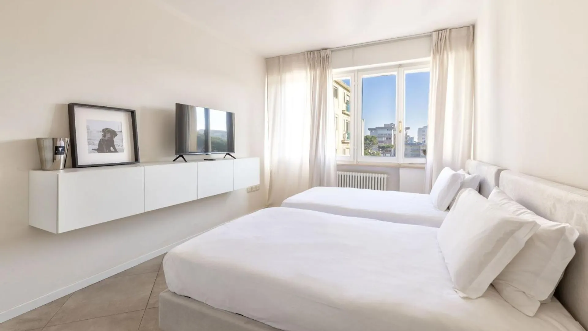 Luxury Suites Collection - Dante 76 Риччоне Апартаменты